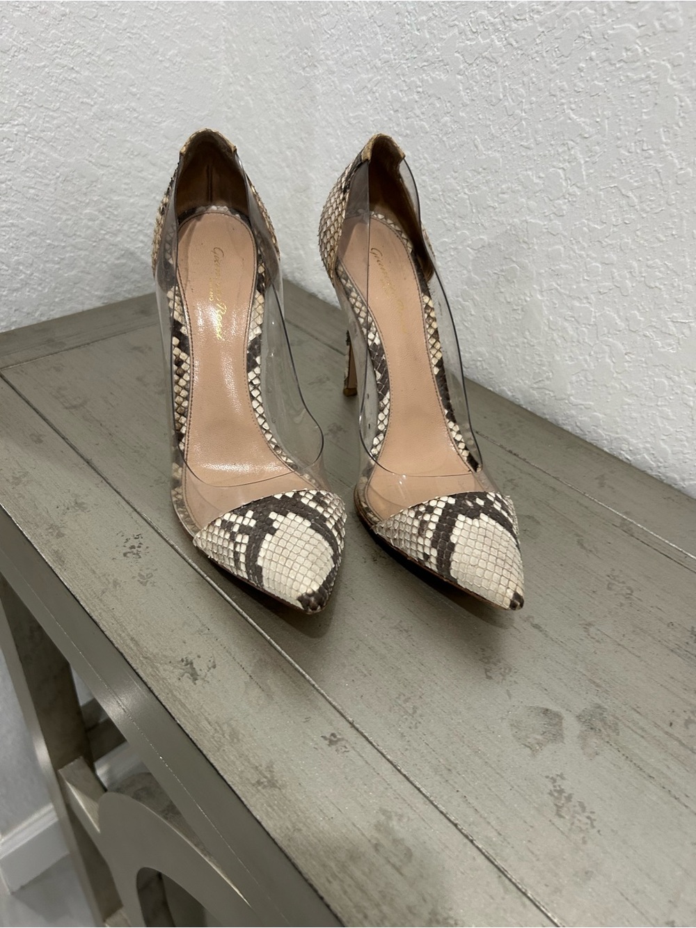 Gianvitto Rossi Women's Pointed Toe PVC/ python Beige/Brown size 41.5